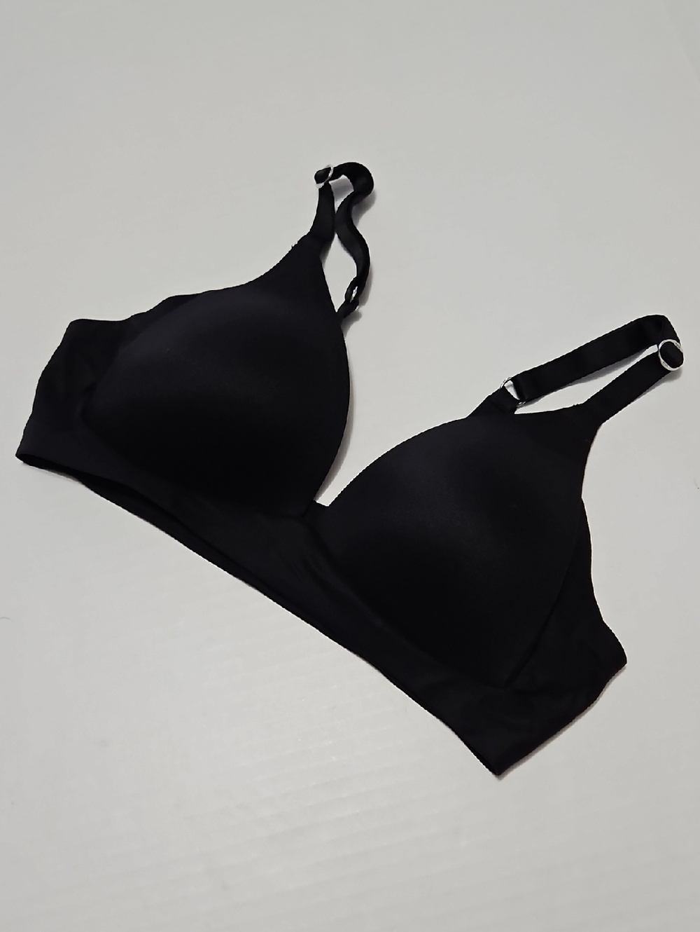 aerie Seamless Wireless Padded Bra - Black Pull Over Size 32B